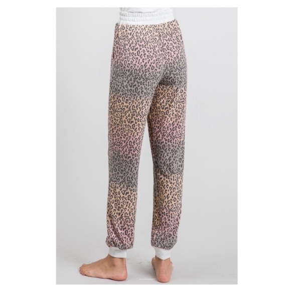 🤎LAST1️⃣🤎Adorable Trendy Leopard Ombré Comfy Jogger Style Pants - Picture 4 of 8
